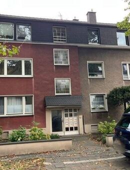 Schöne 2,5 Zimmer-Wohnung mit Balkon im I. OG in 47226 Duisburg - Duisburg