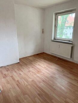 Charmante 3-Zimmerwohnung mit Gestaltungspotenzial in ruhiger Lage von SZ-Gebhardshagen - Salzgitter