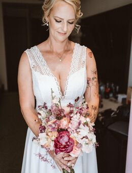 💍 Wunderschönes Brautkleid zu verkaufen – Elegant, romantisch & mit Spitze 💐 - Besigheim