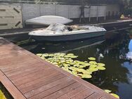 Lotos 1, 50 PS Wartburg, liegt fahrbereit im Wasser - Berlin