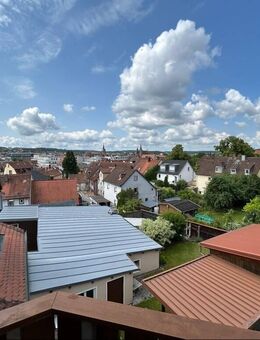 Gepflegte 2-Zimmer-Wohnung mit Weitblick - Ansbach