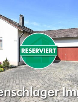 Inmitten der lebenswerten Gemeinde Sengenthal! Einfamilienhaus mit Doppelgarage und Nebengebäude - Sengenthal
