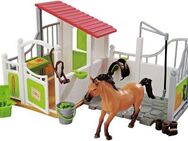 SIMBA Spielwelt Pferdebox und Waschplatz mit Pferd
