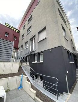 Hochwertige 2-Zimmer Wohnung mit Terrasse und Einbauküche in Pforzheim (zentrale Lage Nordstadt) - Pforzheim