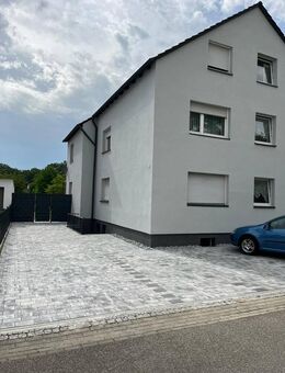 **Attraktives Dreifamilienhaus in Bad Friedrichshall** !!Kapitalanlage mit solider Rendite!! - Bad Friedrichshall