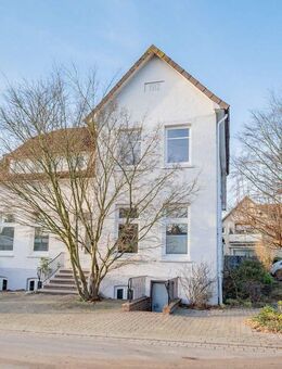 Historisches Einfamilienhaus von 1912 mit hohen Decken, lichtdurchfluteten Räumen und einzigartigem Altbaucharakter - Drochtersen