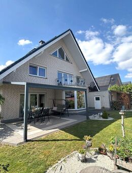 Freistehendes Einfamilienhaus mit repräsentativem Entree + Bürofläche - Steinfurt