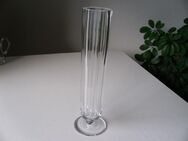Glas Vase 25 cm Blumenvase auf Fuß eckig Retro Vintage 3,- - Flensburg