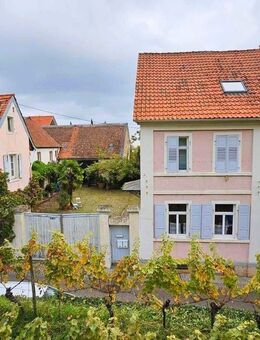Historisches Anwesen aus dem Jahr 1839 ! Außergewöhnlich: Stilvolles denkmalgeschütztes Ensemble zu Füßen des Schlosses ! - Neustadt (Weinstraße)