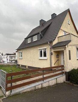 Erdgeschoss-Wohnung in Zweifamilienhaus top Lage - Niestetal