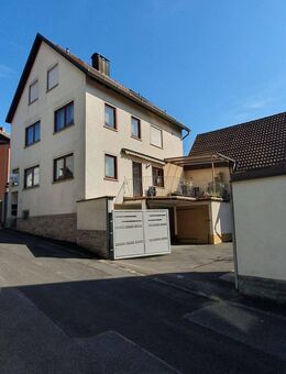 Geräumiges und sehr gepflegtes 2-Fam. Haus mit üppigem Nebengebäudeplatz - Leinach