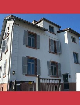 ***ATTRAKTIVES ANLAGEOBJEKT MIT STIL ** saniertes Mehrfamilienhaus mit vier Wohneinheiten*** - Bad Vilbel