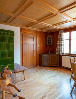 Wohnen und gestalten: Haus mit 2 Haushälften, Charme, Geschichte und viel Potenzial im Schwarzwald - Bernau (Schwarzwald)
