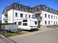 Exklusive 2-Zimmer-Erdgeschosswohnung mit Balkon, Gärtchen u. Fahrstuhl in Finkenkruger Toplage - Falkensee