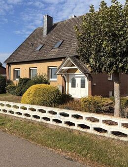 Helle, frisch sanierte Erdgeschosswohnung mit Terrasse und großem Garten in Feldrandlage! - Weyhe