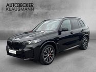 BMW X5, 30 d xDrive M SPORT STNADHEIZING, Jahr 2023 - Krefeld