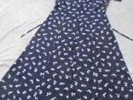 NEU mit ETIKETT * Edel * Original VINTAGE * Romantik * DESIGNER * Mille * Petit * Fleurs * Blümchen * Flower- Power * Kleid * Gr. 40- 42/ M * dunkel-blau * weiß * - Riedlingen