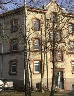 Gemütliche 2-Zimmer-Wohnung sucht kreative Köpfe - Stuttgart