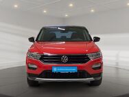 VW T-Roc, 1.5 TSI Style, Jahr 2021 - Weißenfels