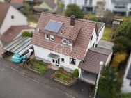 Helles Wohnhaus mit Garten und Stellplätzen in ruhiger Lage - Kernen (Remstal)