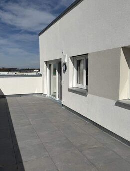 NUR NOCH 1 WOHNUNG FREI - Penthouse - QNG zertifiziert (KfW40) - Neubau/Erstbezug in Roßfeld - Crailsheim