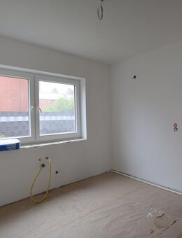 Attraktives, komplett renoviertes Reihenhaus in stadtnaher Wohnlage! - Aurich