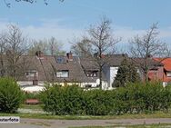 Wohnhaus mit Balkon und Garage - Lebach