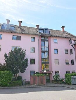 Vermietete 4-Zimmer-Wohnung mit großem Balkon und TG-Stellplatz in Nürnberg, Schweinau - Nürnberg