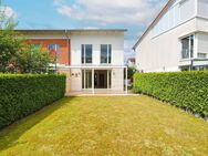 Fernwärme mit Energiekennwert "C"! Endreihenhaus mit ca. 197 m² Wohn- und Nutzfläche! - Hamburg