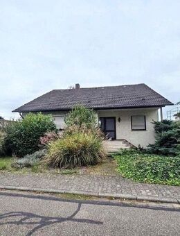 Naturnahes Wohnen: Modernisierungsbedürftiges Einfamilienhaus in guter Lage von Bürstadt-Bobstadt - Bürstadt