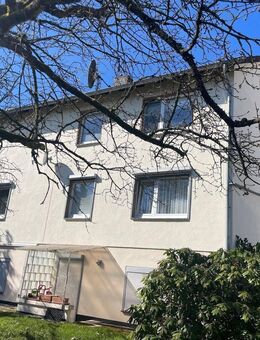 Gepfegtes Mehrfamilienhaus mit herrlichem Grundstück und Fernblick in bester Lage von Kassel/Brasselsberg - Kassel