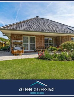 Wohlfühloase am Sackgassenende: Niedrigenergiehaus mit wunderschönem Garten, Ausbauoption und Carport - Sahms