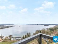 Fantastischer Blick über den "Großen Plöner See"! Gemütliches 1-Zimmer-Apartment über den Dächern von Plön. - Plön