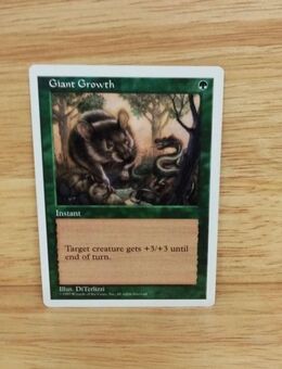 Magic The Gathering-Sammelkarte-Giant Growth - Nörvenich