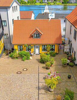 Liebevoll und komplett saniertes Stadthaus in Hafennähe - Kappeln (Schleswig-Holstein)