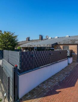 Licht, Luft und Lebensfreude - stilvoller Bungalow mit Kamin, Garten & Charme auf 575?m² Grundstück - Heinsberg