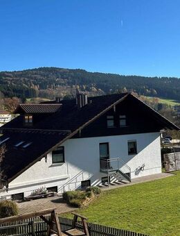 Idylisches Zweifamilienhaus mit Erweiterungspotenzial in Elisabethszell - Haibach (Regierungsbezirk Niederbayern)