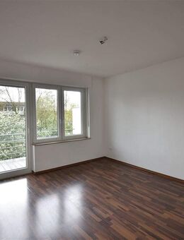 Idealer Grundriss! Bezugsfreie 3-Zi-Whg mit Balkon in KR-City - Krefeld