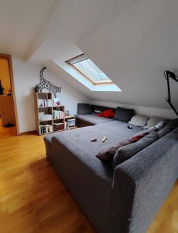 Hübsche 3 ZKB DG Wohnung in KR-City - von Privat - Krefeld