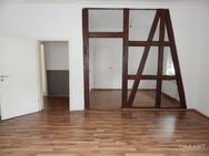4 1/2 Zimmer-Wohnung mit Terrasse und eigenem Garten - Geislingen (Steige)