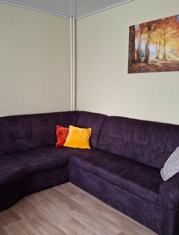 Ecksofa mit Schlaffunktion und Sessel - Malsfeld