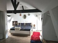 Gewerberäume im EG und 10 Zimmer im OG zur Einzelvermietung als Pension, Monteurzimmer oder WG - Weinsberg
