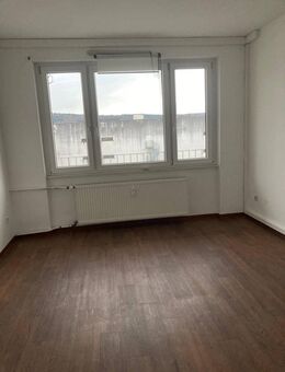 3 Zimmer Wohnung mit offener Wohnküche und Südbalkon - Pforzheim