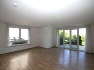 Moderne Maisonette-Wohnung mit herrlichem Blick ins Grüne, inkl. KfZ-Stellplatz (KfW-70-Haus). - Rheinstetten
