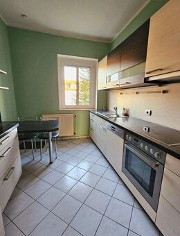 *ab sofort* Helle Vier-Raum-Wohnung mit Einbauküche - Böhlen (Sachsen)