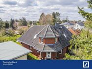 Immobilie mit Potential - großes Grundstück mit attraktivem Haus und weiterer Baufläche - Ahrensfelde