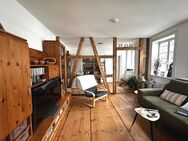3,5-Zimmer-Altbau-Wohnung mit Einbauküche und Tiefgaragenstellplatz - Nähe Innenstadt - Coburg