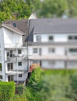 Wunderschöne Maisonette-Wohnung in begehrter Wohnlage mit Balkon, 2 Terrassen, Garten und Stellplatz - Bad Breisig
