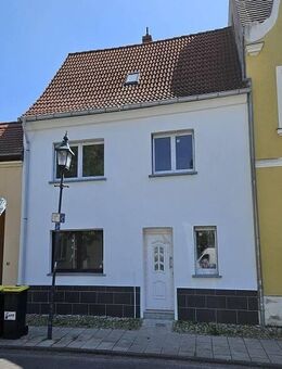 NEU SANIERTES EINFAMILIENHAUS - SOFORT EINZUGSBEREIT! - Barby (Elbe)