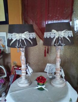 %%...2 er Set Tischlampe Tischleuchte Braun Holz Lampenfuß Herz Bordüre Strass Stern Anhänger Schmuckstein Deko - Rheinbach